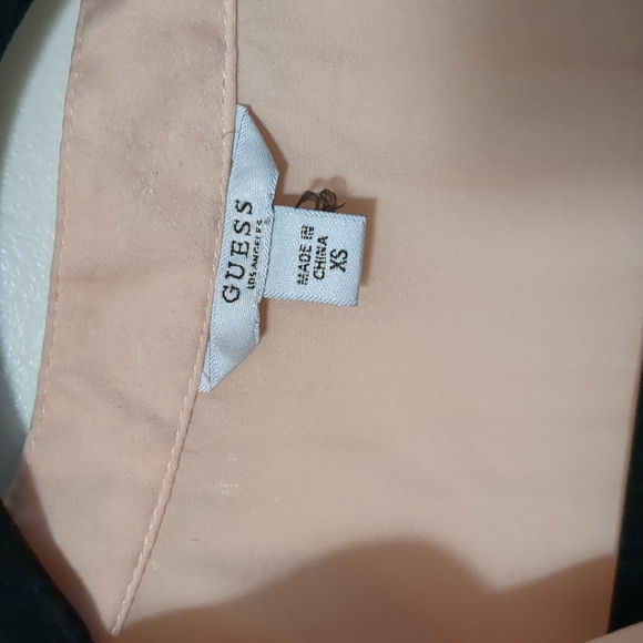 Guess Sleeveless Blouse - Picture 3 of 5